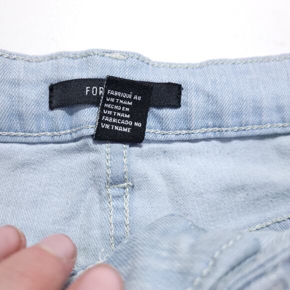 Forever21 Classic High Rise Cuffed Light Wash Denim Short Shorts Size 28 Boho - Picture 5 of 11
